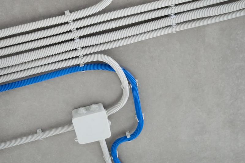 Les syst&egrave;mes de courant faible : applications et avantages pratiques